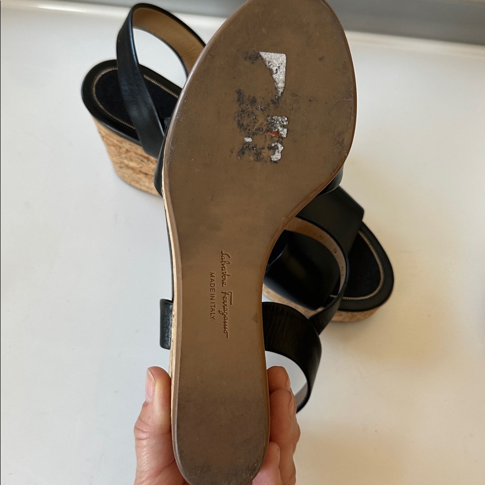Salvatore Ferragamo Black Leather Cork Wedge Platform Sz 6 Sandals Made in Italy - Picture 16 of 16
